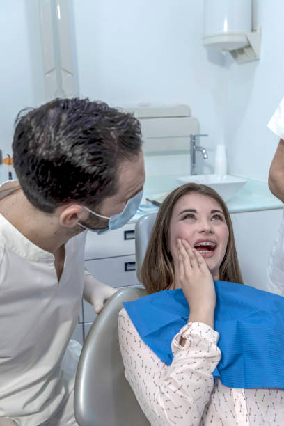 Best Emergency Tooth Extraction  in Whitewater, KS